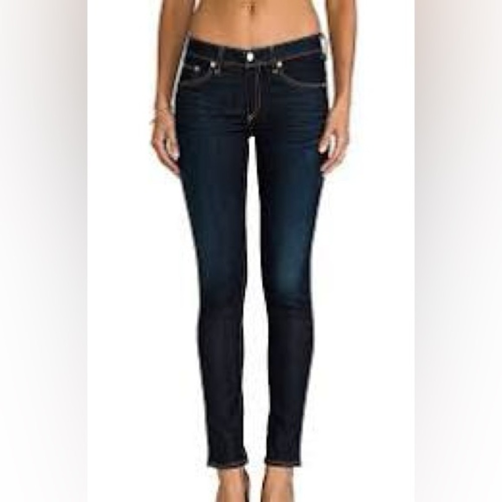 Rag & Bone Jeans Skinny in Kensington size 26 from Revolve style W1502K520